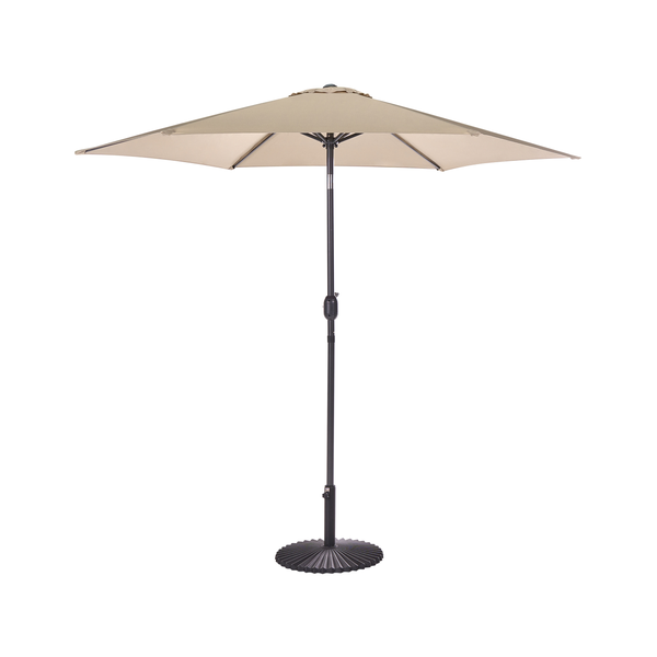 Sonnenschirm mit beigefarbenem Bezug, dunklem Metallmast, Kurbelbedienung und Schirmständer.
