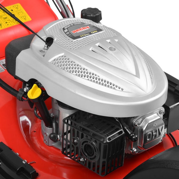 Detailansicht des Motors eines Rasenmähers