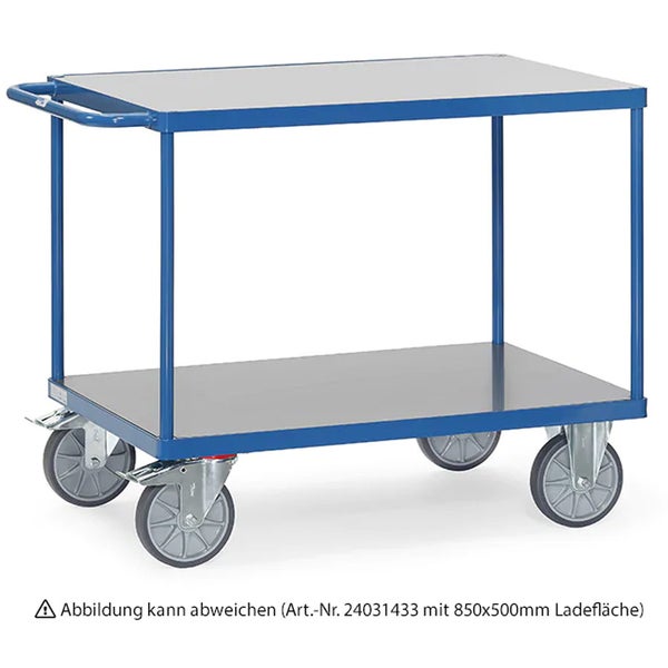 Etagenwagen mit zwei Ladeflächen und vier Rädern
