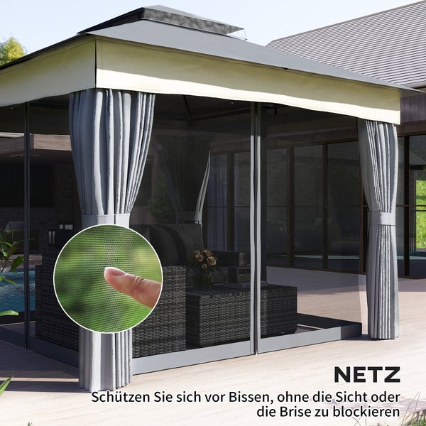 Ein Pavillon mit integriertem Insektenschutznetz und Vorhängen auf einer Terrasse vor Gartenmöbeln.