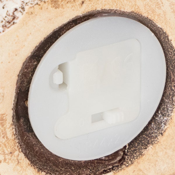 Detailansicht eines weißen Befestigungselements