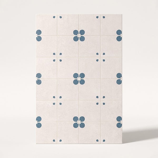 Wandfliesen im Dekor-Design mit floralem Muster in quadratischer Form für Innenbereiche