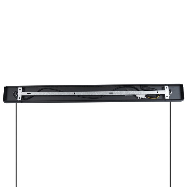 Rückansicht einer länglichen schwarzen Pendelleuchte mit Metall-Montagehalterung und interner Verkabelung.