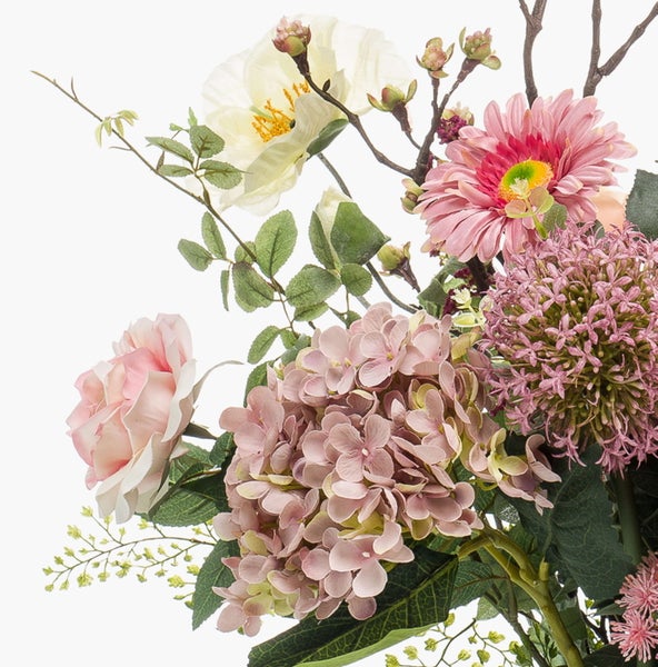 Künstlicher Blumenstrauß mit Hortensie, Rose, Gerbera und Blättern.