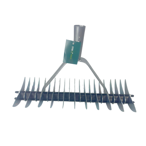 Vertikutierer für die Gartenpflege