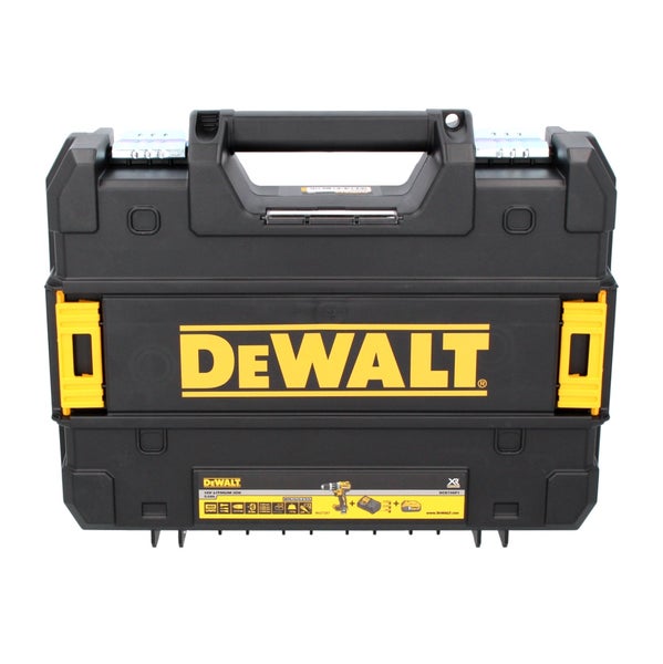 Schwarzer DeWalt Werkzeugkoffer aus Kunststoff mit gelben Verschlüssen und Tragegriff, DeWalt Logo.
