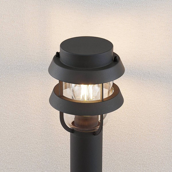 Lindby Außenleuchte Alvaro (spritzwassergeschützt (Modern) in Schwarz aus Aluminium (1 flammig, E27) - Wegeleuchte Pollerleuchte Wegelampe Sockelleuchte