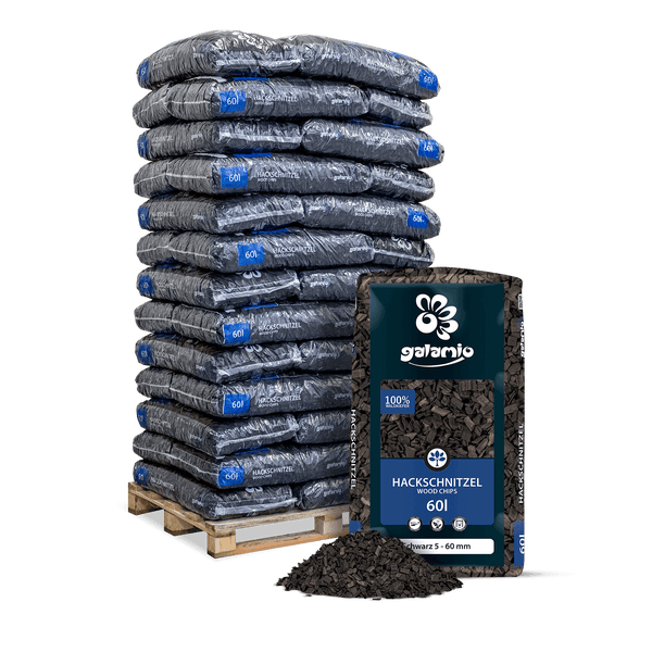 Galamio Hackschnitzel aus Kiefernholz in Schwarz, 5 bis 60 Millimeter Körnung, 60 Liter Sack auf Palette und loses Material.