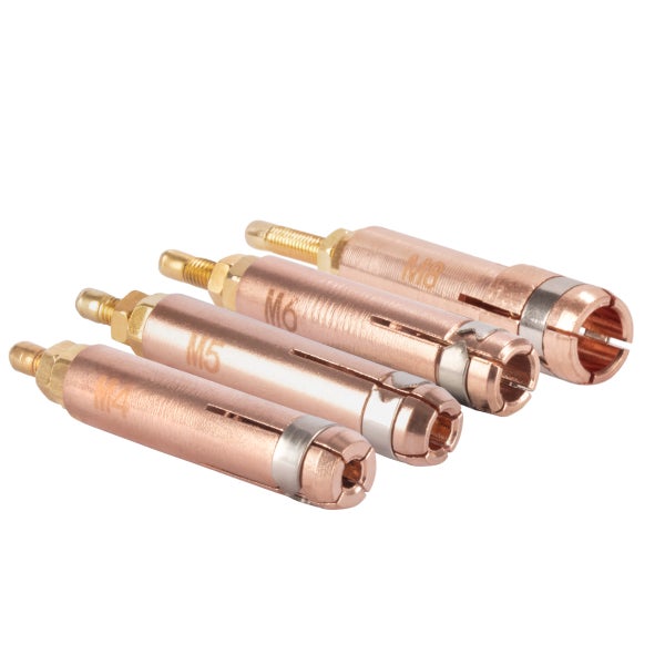 Verschiedene Bolzenanker der Größen M4, M5, M6 und M8.