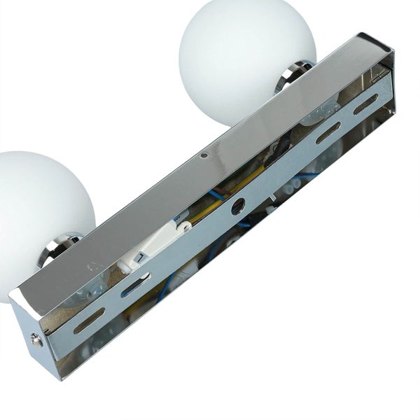 Wandleuchte mit zwei Leuchten und Chromhalterung