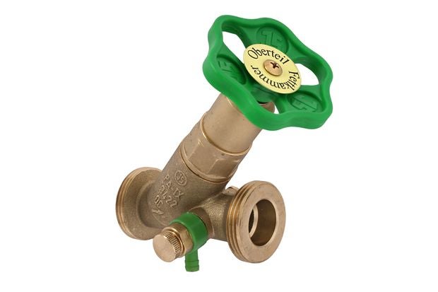 Freistromventil aus Messing mit grünem Handrad und Entleerungsventil.