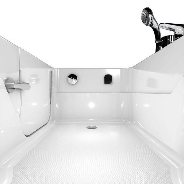 Begehbare Badewanne mit Tür, Armatur und Brausekopf