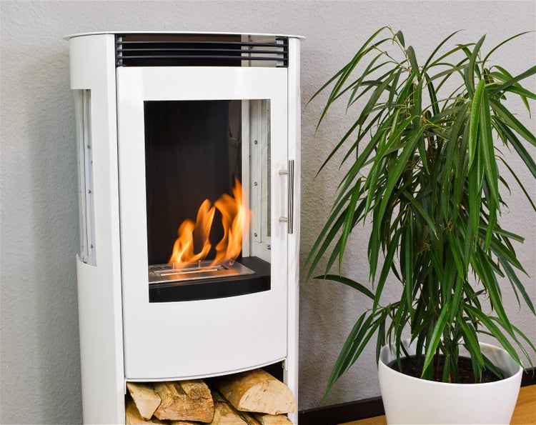 GLOW FIRE Ethanol Kamin 'Göteborg' | Ethanolofen in weiß mit 6 Std. Brenndauer und 2 KW Heizleistung | HxBxT: 97,8x50x30 cm