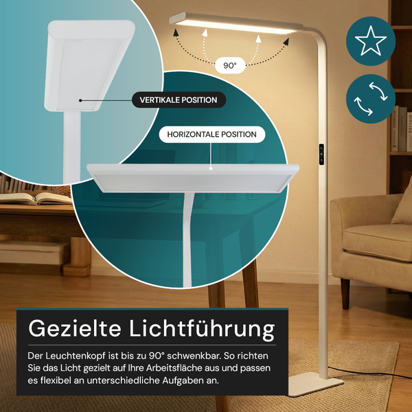 Weiße Stehleuchte mit einem bis zu 90 Grad schwenkbaren Leuchtenkopf für vertikale und horizontale Lichtausrichtung neben einem Schreibtisch.
