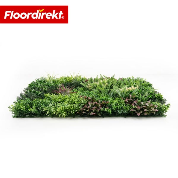 Floordirekt Logo. Künstliche Pflanzenwand mit verschiedenen Kunstpflanzen wie Farnen und Gräsern.