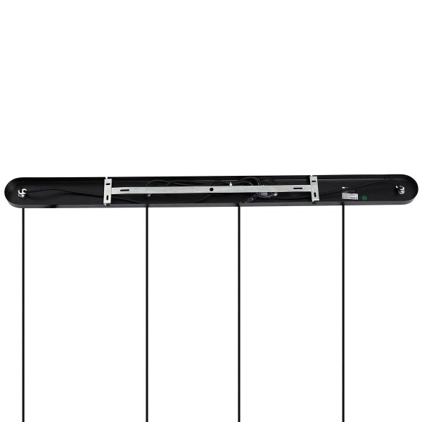 Schwarze Hängeleuchte von unten mit Kabeln