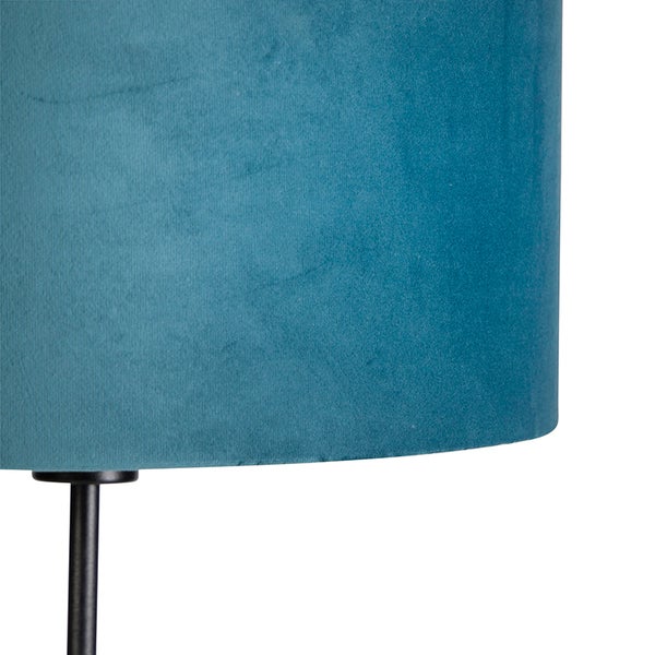 Detailansicht eines Lampenschirms aus Samt