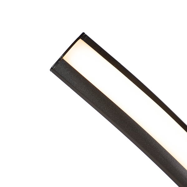 Nahaufnahme einer LED-Leuchte mit Metallgehäuse