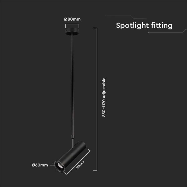 Verstellbare schwarze Pendelleuchte, Höhe 830 bis 1170 Millimeter, Kopf 220 Millimeter lang, 60 Millimeter Durchmesser, Baldachin 80 Millimeter.