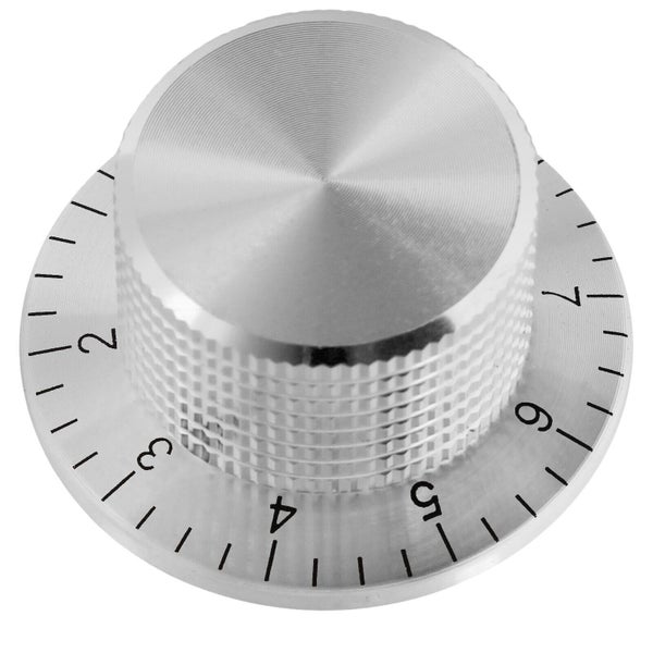 Runder Drehknopf aus Metall mit Skala und geriffelter Grifffläche zur präzisen Einstellung.