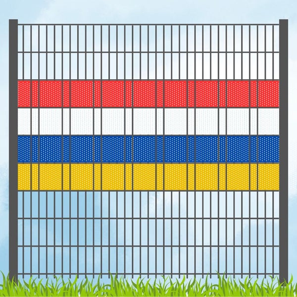 Zaun mit roten, weißen, blauen und gelben Elementen