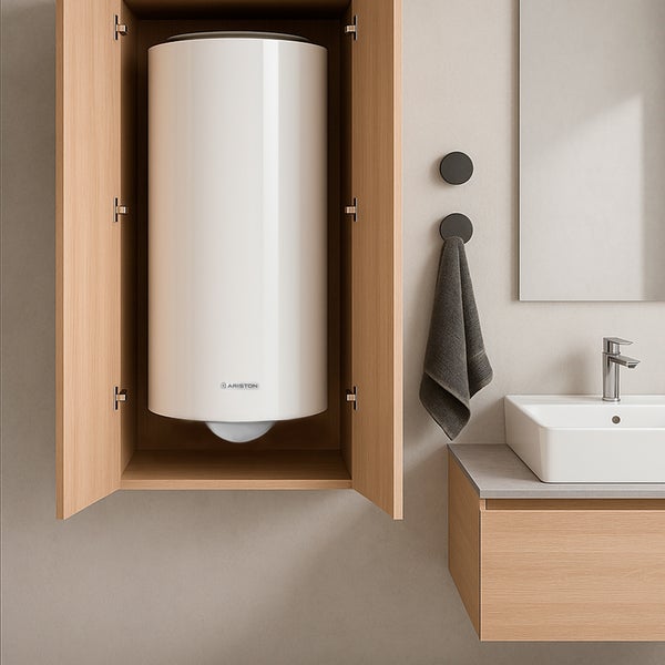 Gepanzerter vertikaler Wand-Elektro-Warmwasserbereiter Ariston Initio XPERT 150 L