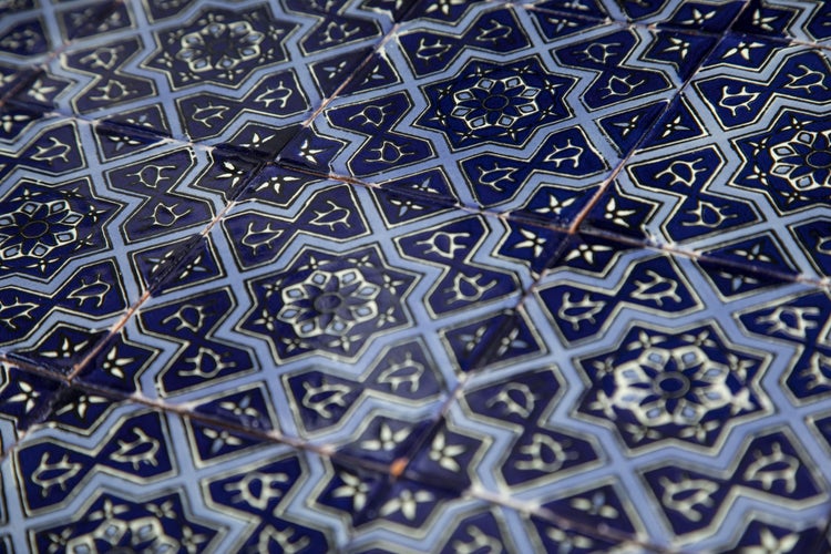 Fliesen mit blauem Sternmuster