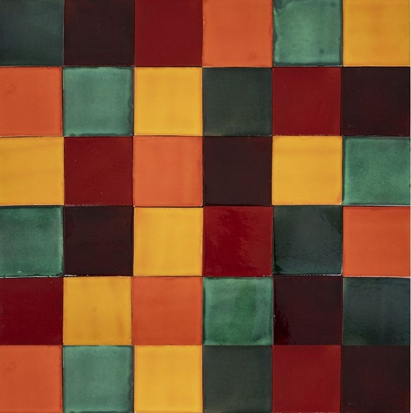 Fliesenmuster mit quadratischen Keramikfliesen