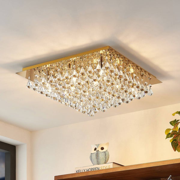 Quadratische Deckenleuchte mit Kristallbehang an einer Decke montiert