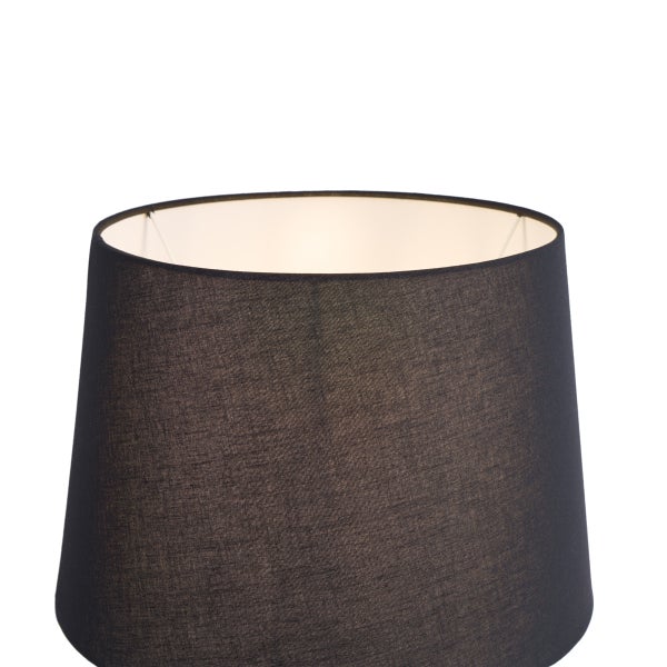 Schwarzer Lampenschirm für eine Tischlampe