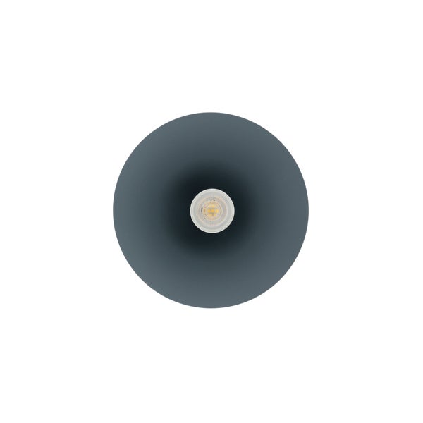 Runde Deckenleuchte aus Metall in Anthrazit, Ansicht von unten mit eingesetztem Leuchtmittel.