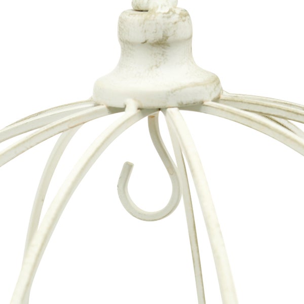 Detail einer dekorativen Hängevorrichtung mit Haken