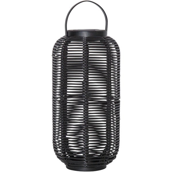 Dekorative Solarleuchte in Laternenform auf einem Tisch