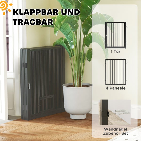 Klappbares und tragbares Absperrgitter aus schwarzem Metall mit einer Tür, vier Paneelen und Wandmontage-Zubehör in einem hellen Wohnraum.