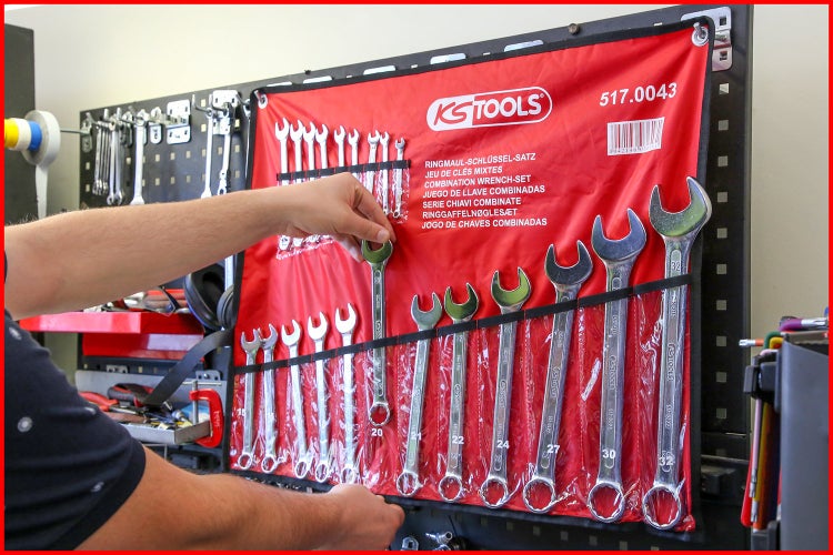 KS TOOLS Ringmaulschlüssel-Satz abgewinkelt 21tlg. 6 - 32 mm + GRATIS Besteck-Set 3tlg.