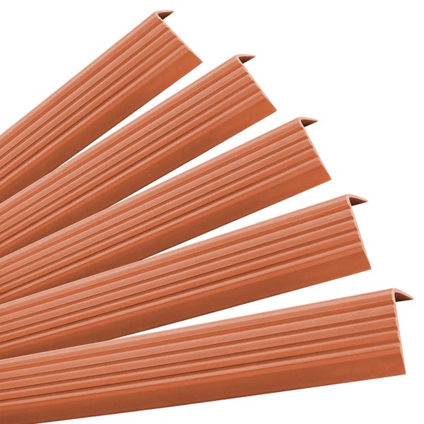 Kunststoff Treppenkantenprofil mit Rillen