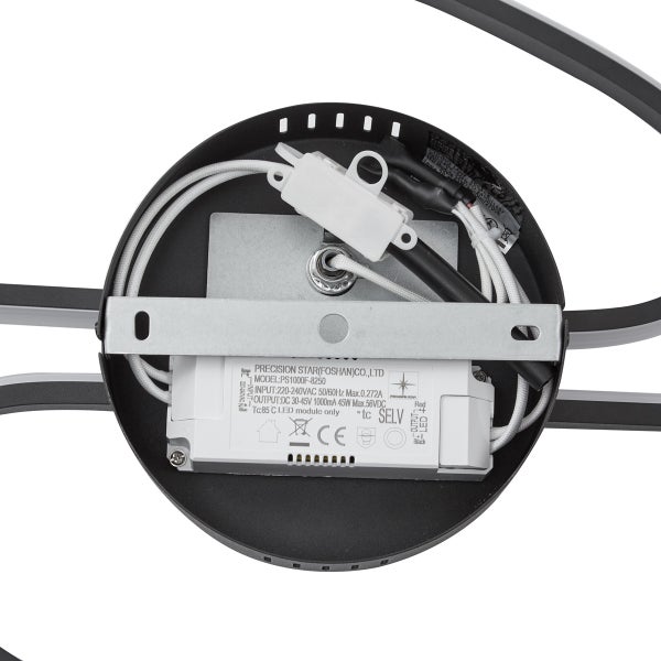 Innenansicht einer Leuchte mit elektronischen Bauteilen und Verkabelung