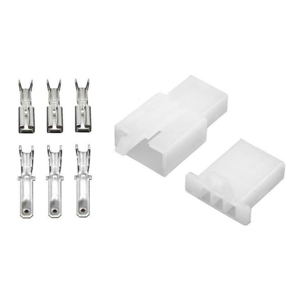 Set aus zwei Steckverbindergehäusen und sechs Crimpkontakten für elektrische Verbindungen