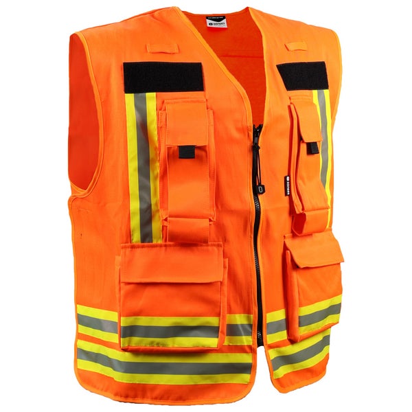 Orange Warnweste mit Reißverschluss, mehreren Taschen und Reflexstreifen.