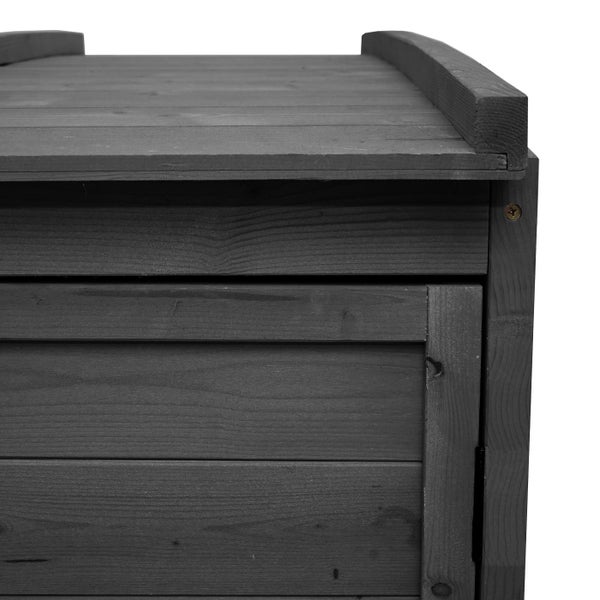 Detailansicht einer grauen Gartenbox aus Holz