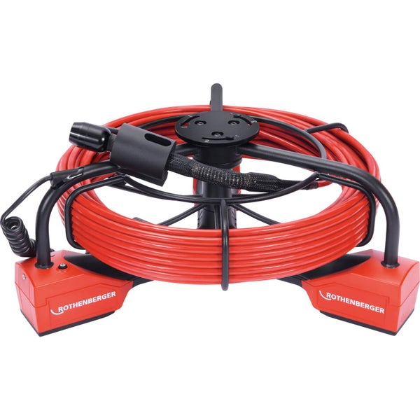 Abwasserrohr Inspektion mit Rohrkamera im Badezimmer