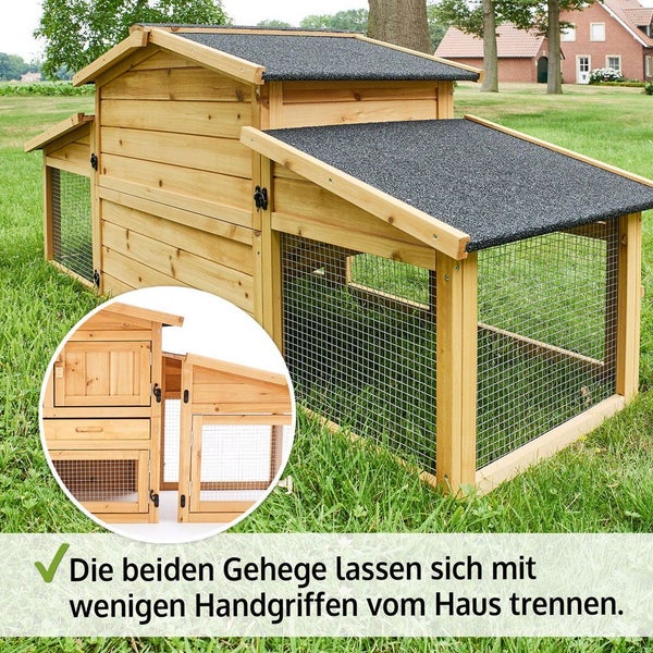 Kleintierstall aus Holz mit abnehmbaren Freilaufgehegen aus Drahtgeflecht, die sich einfach vom Haupthaus trennen lassen.