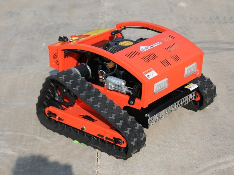 Ferngesteuerter Rasenmäher mit Raupenantrieb