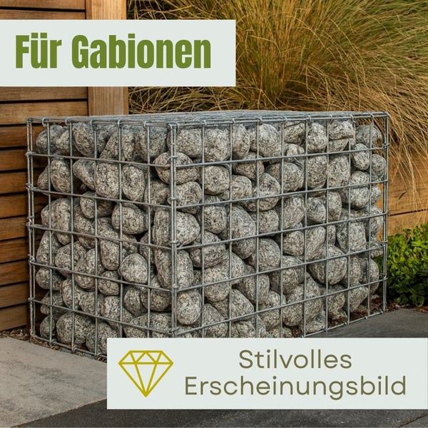 Gabionenwand gefüllt mit Steinen im Garten