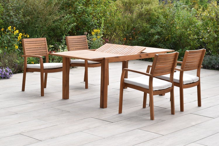 Batavia Set 9tlg., 4 Stapelsessel, 4 Auflagen, Ausziehtisch 150 (200) x 90 cm, Akazie