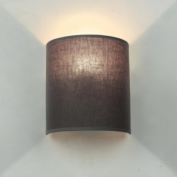 Wandleuchte mit Stoffschirm für Innenräume