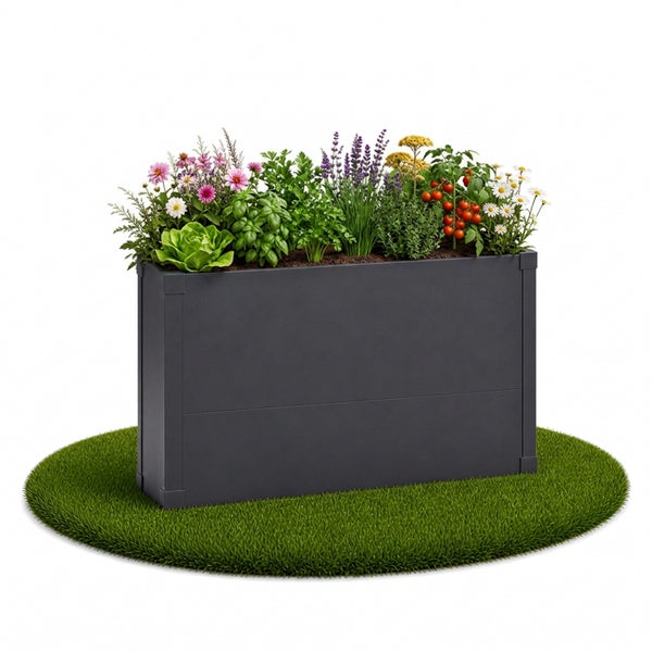Rechteckiges Hochbeet aus Metall, bepflanzt mit Kräutern, Gemüse und Blumen, auf einem runden Rasenstück stehend.