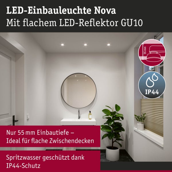 Drei LED-Einbaustrahler Nova in einer Badezimmerdecke, 55 Millimeter Einbautiefe und IP44-Spritzwasserschutz.