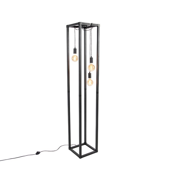 Stehlampe mit Metallgestell und drei Glühbirnen