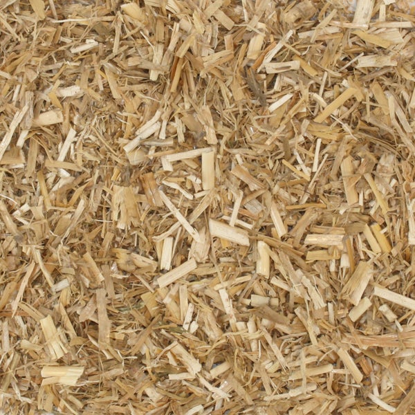Nahaufnahme von losen Holzhackschnitzeln